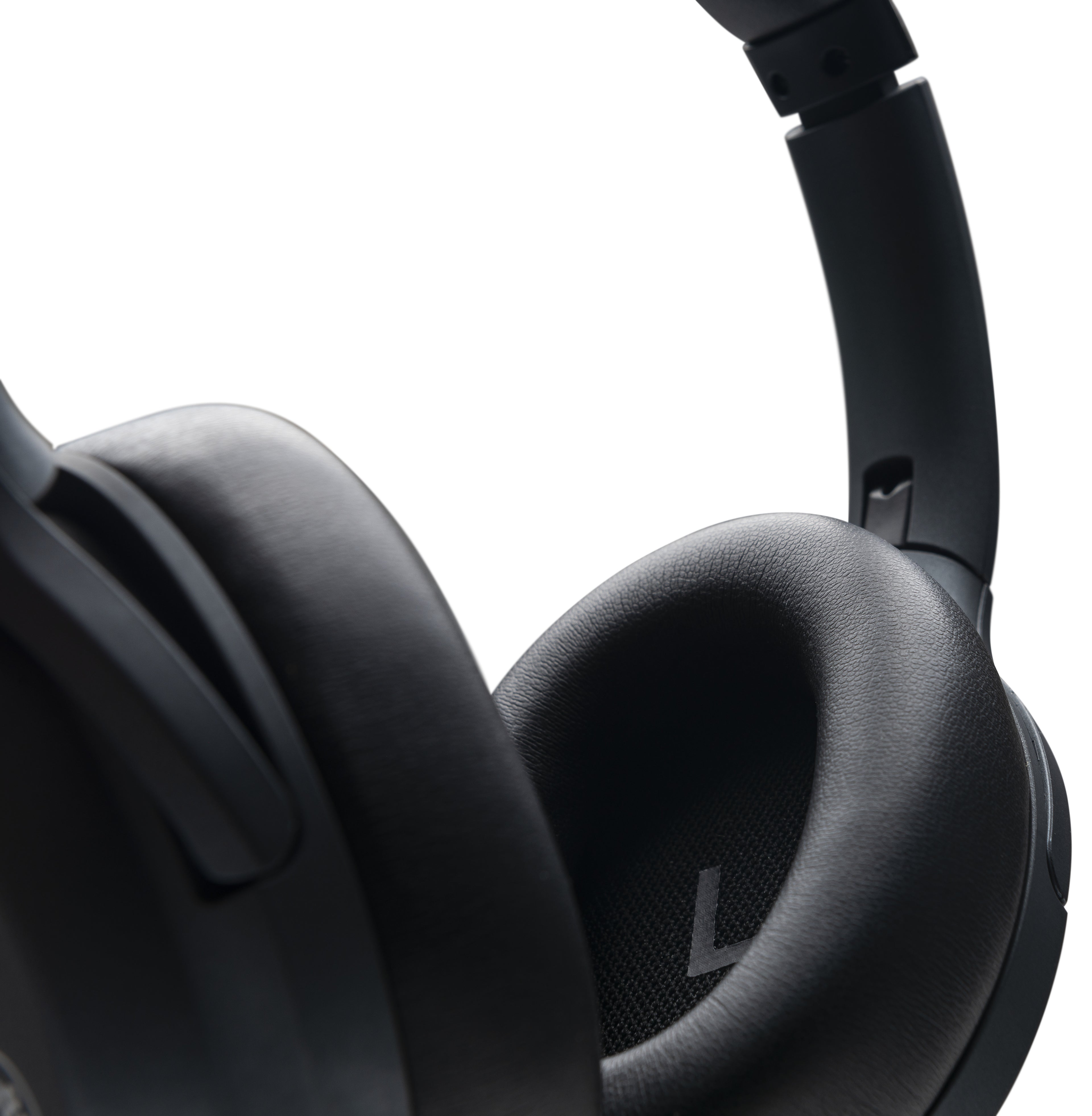 MC-60BT Wireless Noise Cancelling Headphones